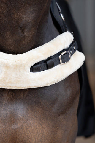 Skrittmaskinstäcke Delta II 50g Svart