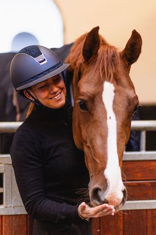 2.0 Shadowmatt Miss Shield Flower Embroidery + Crystal Blazon Navy