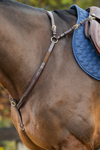 Brösta Med Brygga Dyon Collection Brun