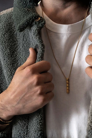 Get The Gallop Halsband Sharktooth